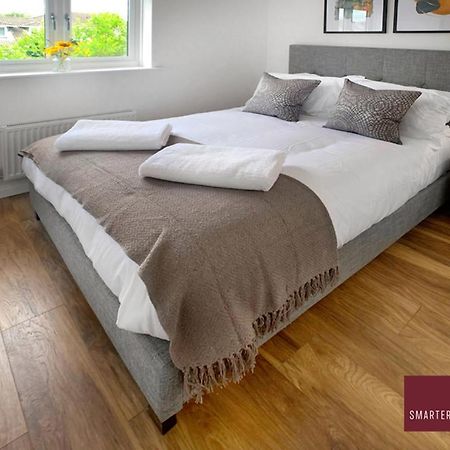 Guildford - 2 Bedroom House West Clandon Exterior foto